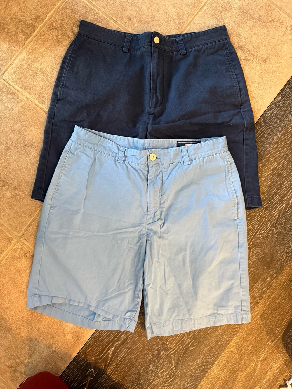 Vineyard Vines Men’s Classic Cotton Shorts - Light Blue & Navy